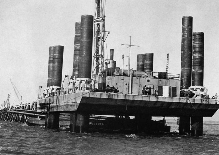Ölumschlagsanlage Wilhelmshaven, erster Einsatz der Hubinsel