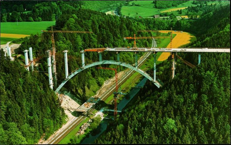 Talbrücke Rottweil-Neckarburg 1975 – 1977